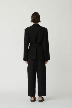 BlancaDenis Blazer - Black -Viktoria & Woods shop 77694 0809 2000x 76072d44 2480 4247 9059 fb8102d09cfa@2x scaled