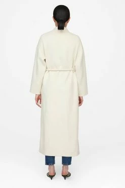 Anine BingHunter Coat - White -Viktoria & Woods shop AB HUNTER COAT WHITEA 01 4065 100 04 1700x fe90f58e 03bc 4493 bdd8 0cb87825a229@2x