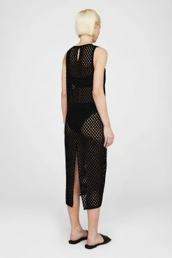 Anine BingVeronica Dress - Black 6 Anine BingVeronica Dress - Black -Viktoria & Woods shop AB VERONICA DRESS BLACKA 02 4346 000 1099 1700x b96b3559 40c6 4dab a72c a601c6d2f086@2x