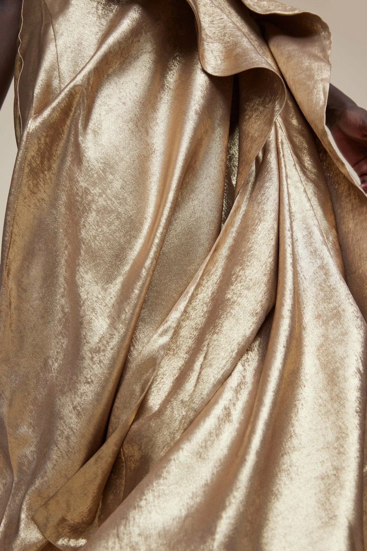 ACLERQueensbridge Dress - Gold 4 ACLERQueensbridge Dress - Gold - Image 4