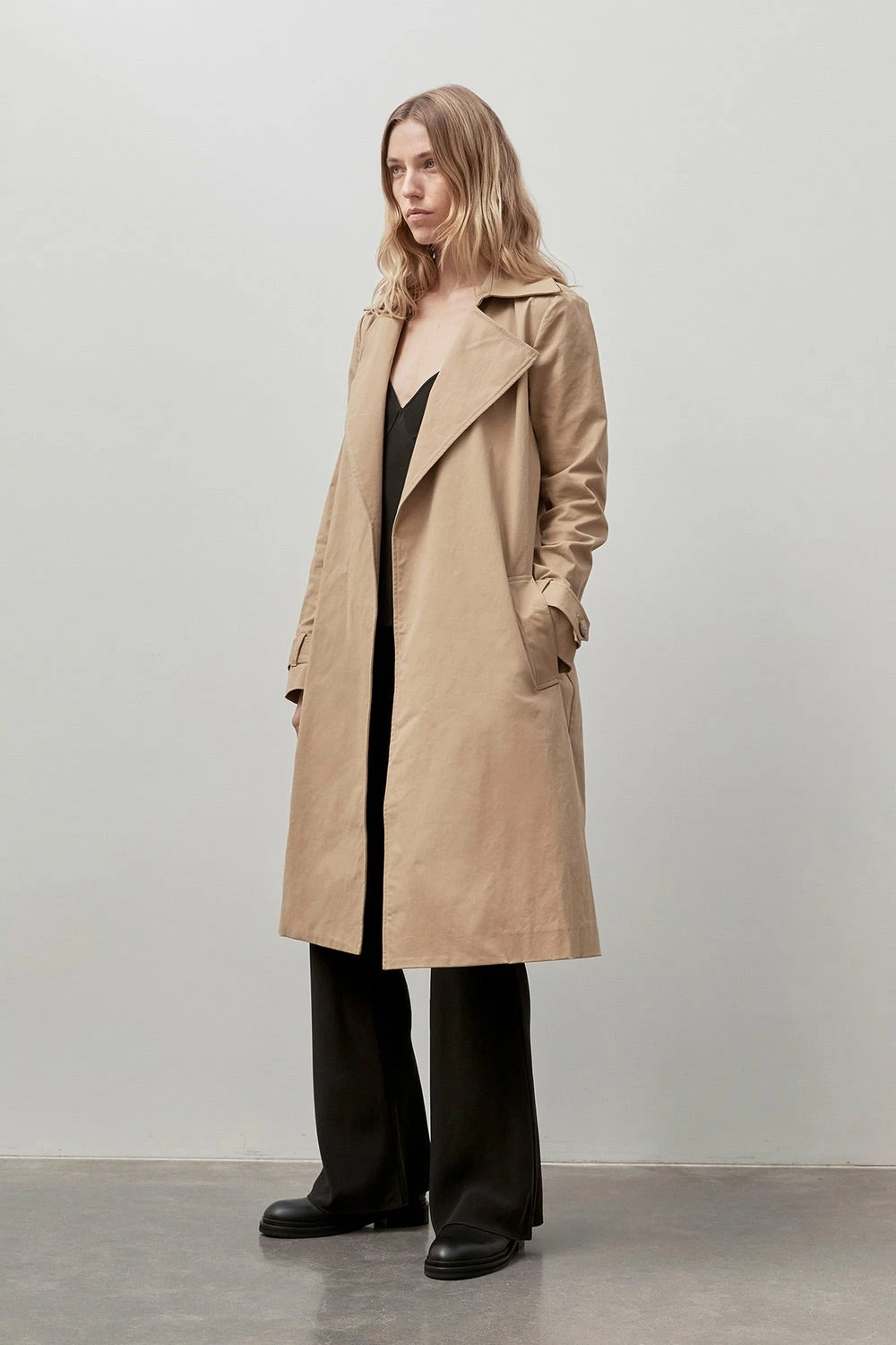 St. AgniLayered Trench - Black & Khaki 3 St. AgniLayered Trench - Black & Khaki - Image 3