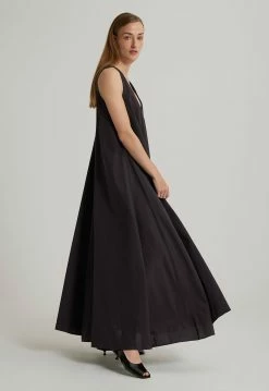 Jac + JackLenya Dress - Tint -Viktoria & Woods shop LenyaDressBlack 22286 2048x 754a89cd 4dde 4b14 af73 3639aabeb1e2@2x