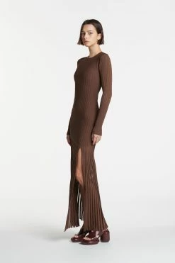 SIR THE LABELSylvie Long Sleeve - Chocolat 8 SIR THE LABELSylvie Long Sleeve - Chocolat -Viktoria & Woods shop S209 SIR422 7028SYLVIELONGSLEEVEDRESSCHOCOLAT 22339 SirTheLabel D2 2098 1440x d854770d 7c6c 4837 be17 05e92c4e8c23@2x