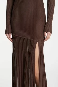 SIR THE LABELSylvie Long Sleeve - Chocolat 9 SIR THE LABELSylvie Long Sleeve - Chocolat -Viktoria & Woods shop S209 SIR422 7028SYLVIELONGSLEEVEDRESSCHOCOLAT 22339 SirTheLabel D2 2113 1440x fda82780 a24b 4c37 bba5 57479d93c36e@2x