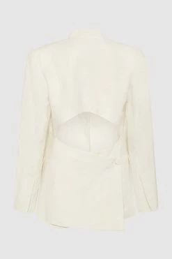 St AgniLinen Cut Out Blazer - Ivory 9 St AgniLinen Cut Out Blazer - Ivory -Viktoria & Woods shop S42 BACK 22254 St Agni A 0213 1000x 2d321db9 3e51 486c a762 43fa8d527d6e@2x
