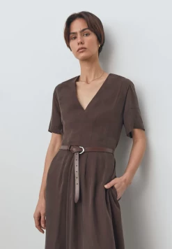 Viktoria & WoodsYielding Dress - Cacao -Viktoria & Woods shop ScreenShot2022 11 21at4.11.46PM@2x