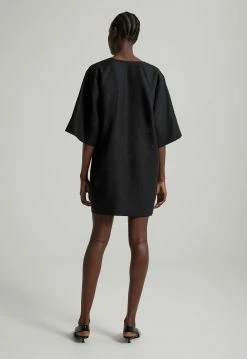 Jac + JackTilda Dress - Black -Viktoria & Woods shop TildaDressBlack 17092 2048x b3c0ea5f e6e7 4071 b0ad 043479ebe16d@2x