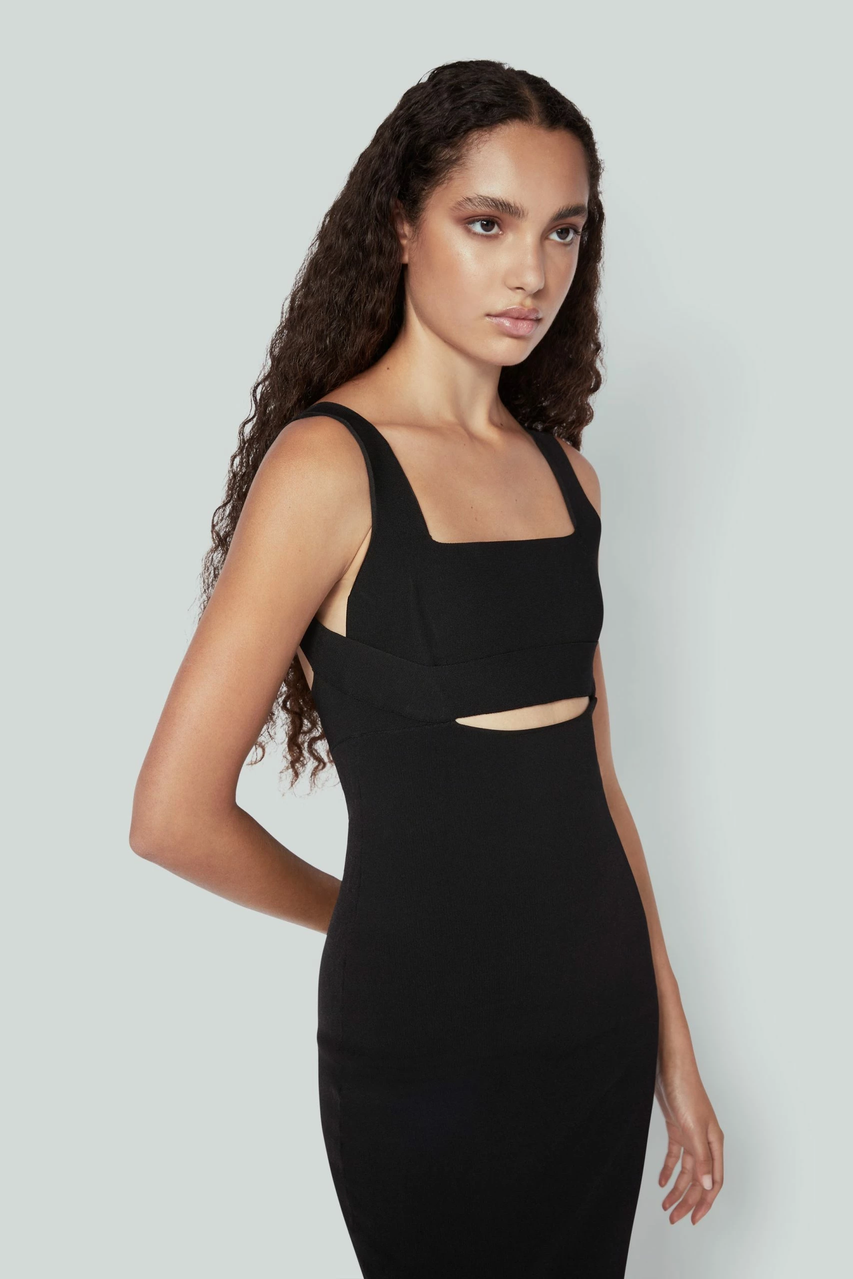 Victoria BeckhamVB Body Fitted Midi Dress - Black 3 Victoria BeckhamVB Body Fitted Midi Dress - Black - Image 3