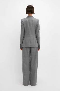 Victoria BeckhamOpen Front Single Breasted Jacket - Grey Melange -Viktoria & Woods shop VictoriaBeckham OpenFrontSingleBreastedJacketInGreyMelange Grey 1123WJK004295C 2700 4050 247 WHITE LR Back Model3 JPG 1100x f21e7d73 5e2b 45ac 8dc8 4f79a48729fb@2x