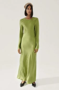 Silk LaundryFull Sleeve Bias Dress - Calla Green -Viktoria & Woods shop media 1200x de48758e 0b36 493a 8d61 26dcda3c0818@2x